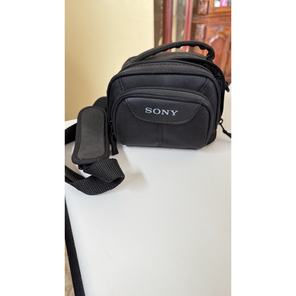 Sony black soft nylon‎ carrying case for cameras and camcorders